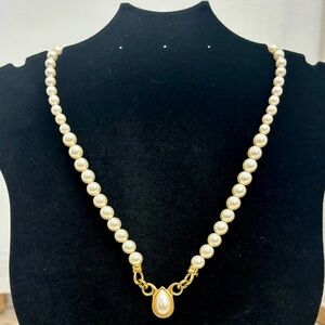 Napier Vintage Faux Pearl Bead Necklace Teardrop Pendant